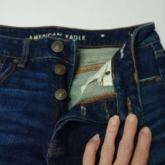 American Eagle Outfitters Denim - American Eagle Outfitters Women's Stretch Button Fly TomGirl Capri Jeans NWT